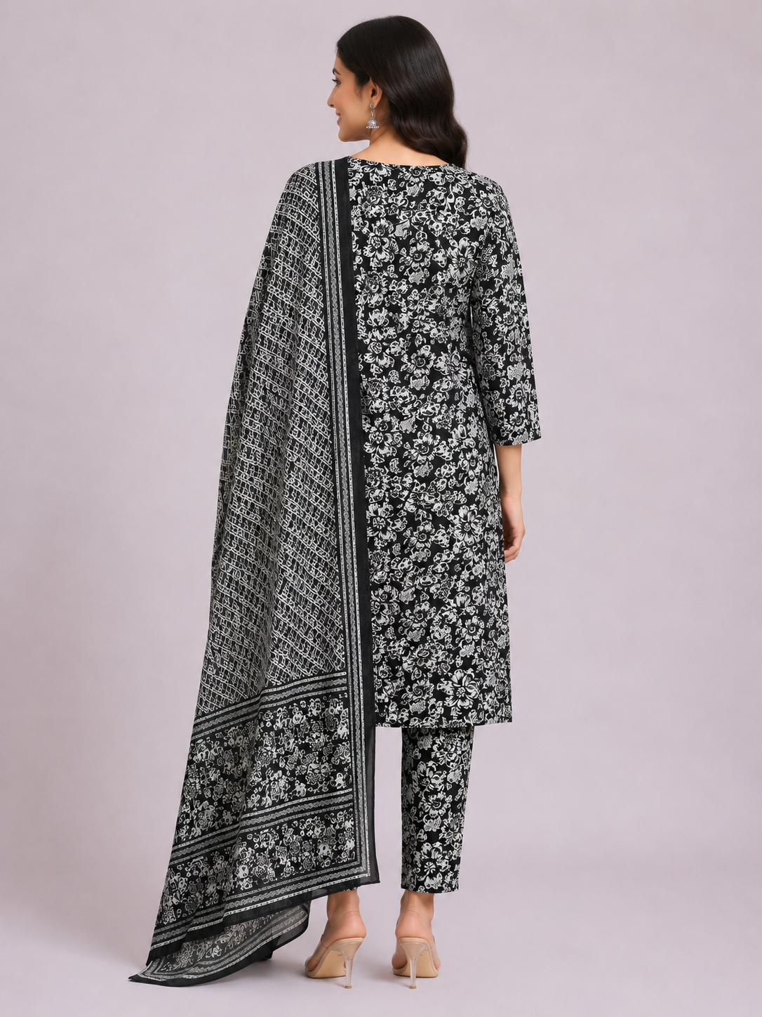 Elegant Black & White Printed Kurta Pant Set with Dupatta - Image 4