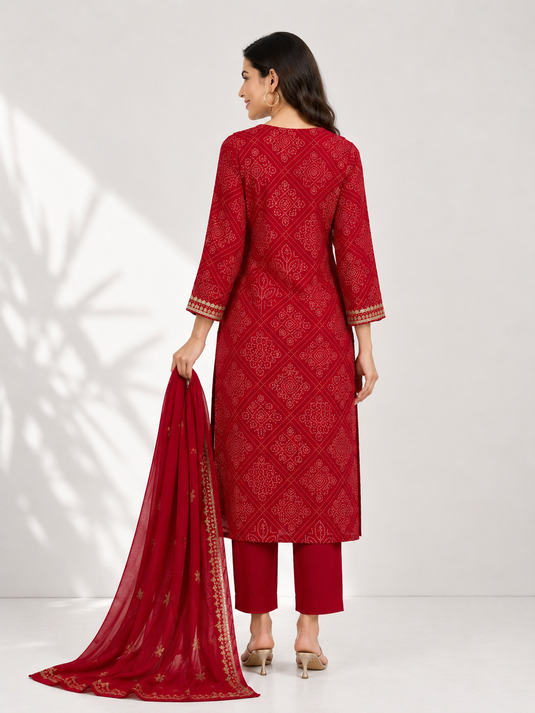 Elegant Red Embroidered Kurta Set with Dupatta - Image 4