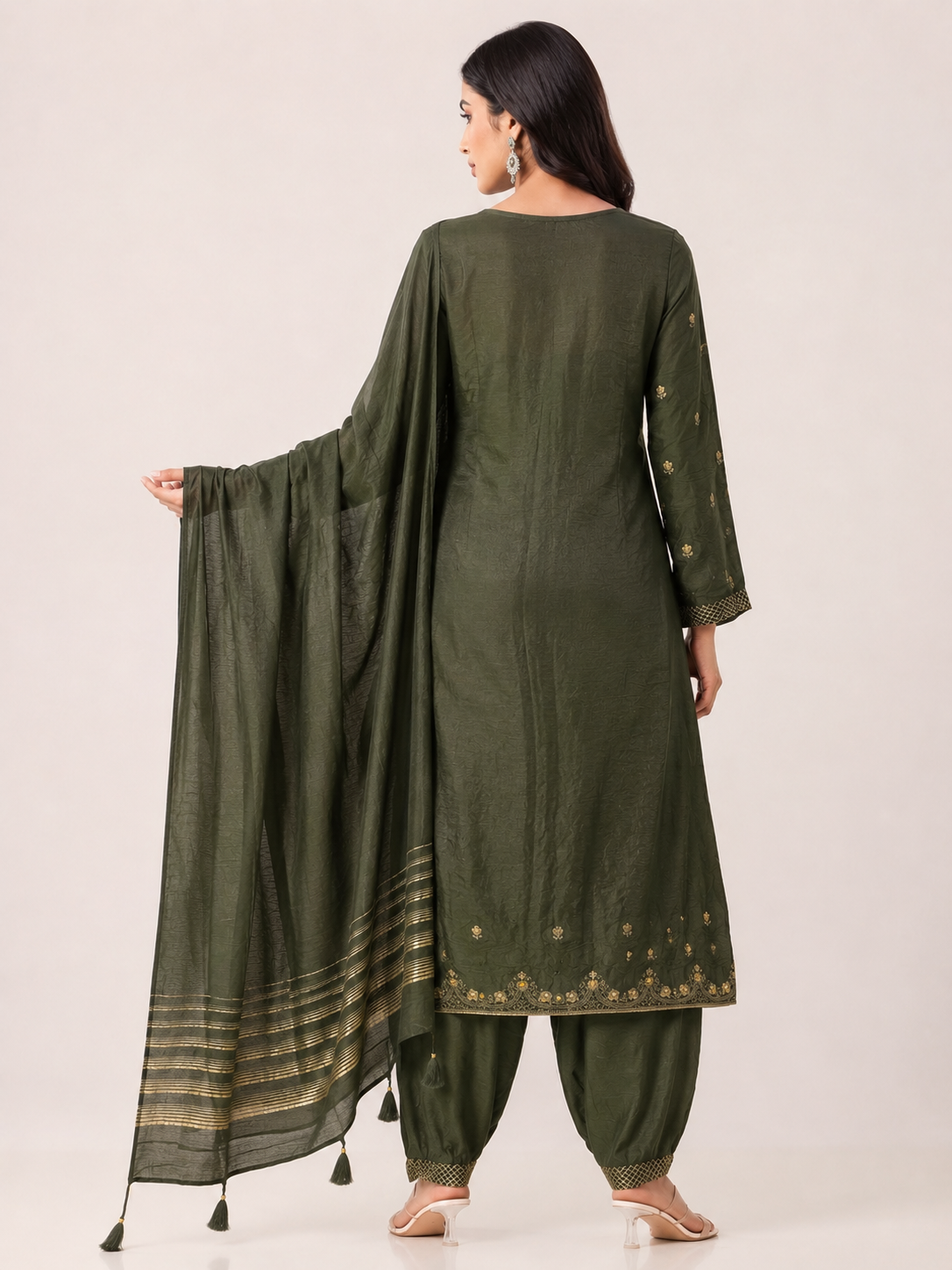 Elegant Olive Green Embroidered Kurta Set with Dupatta - Image 3